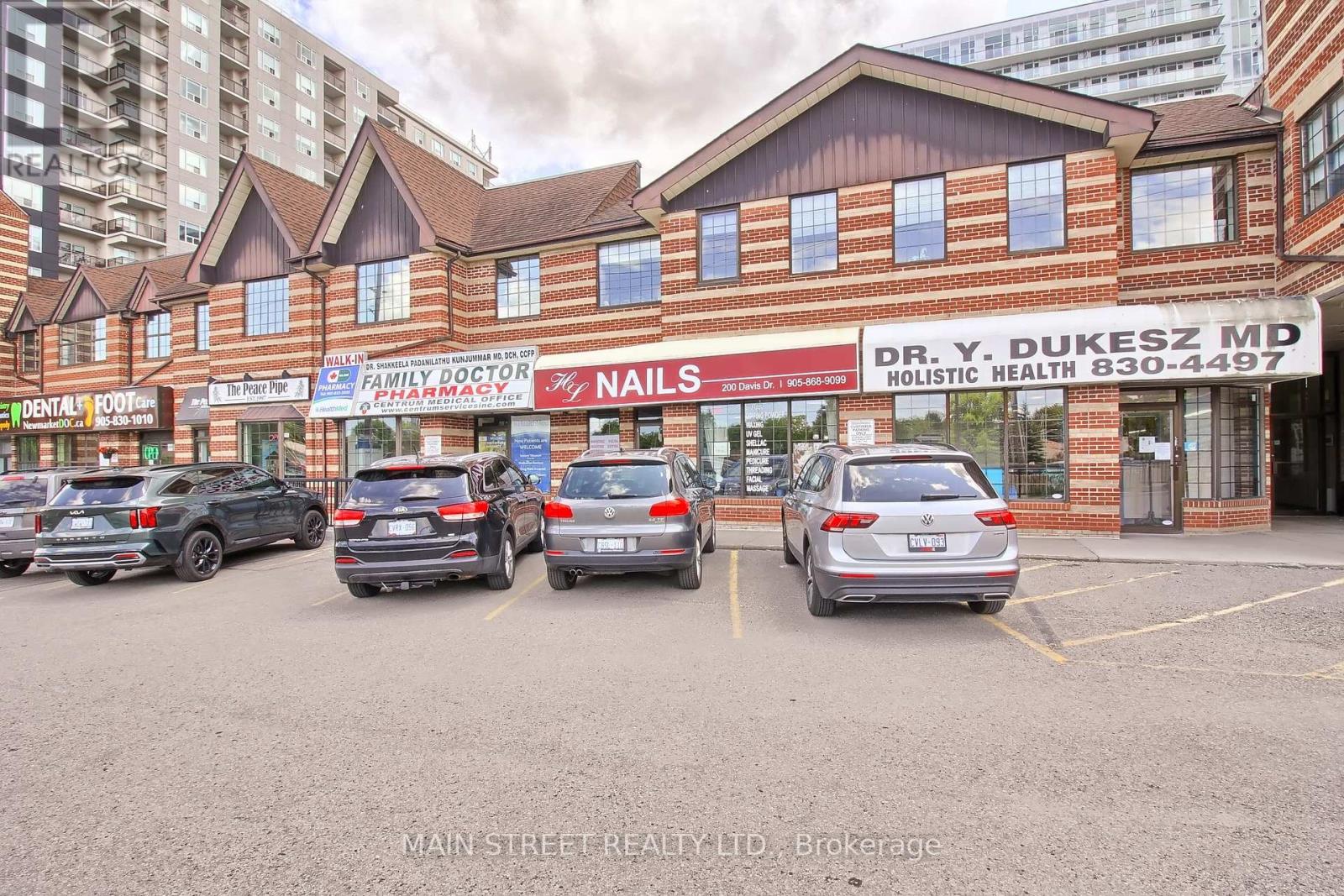 #5 -200 DAVIS DR