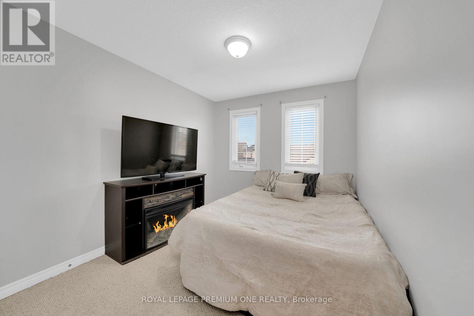 31 STEVENSON ST