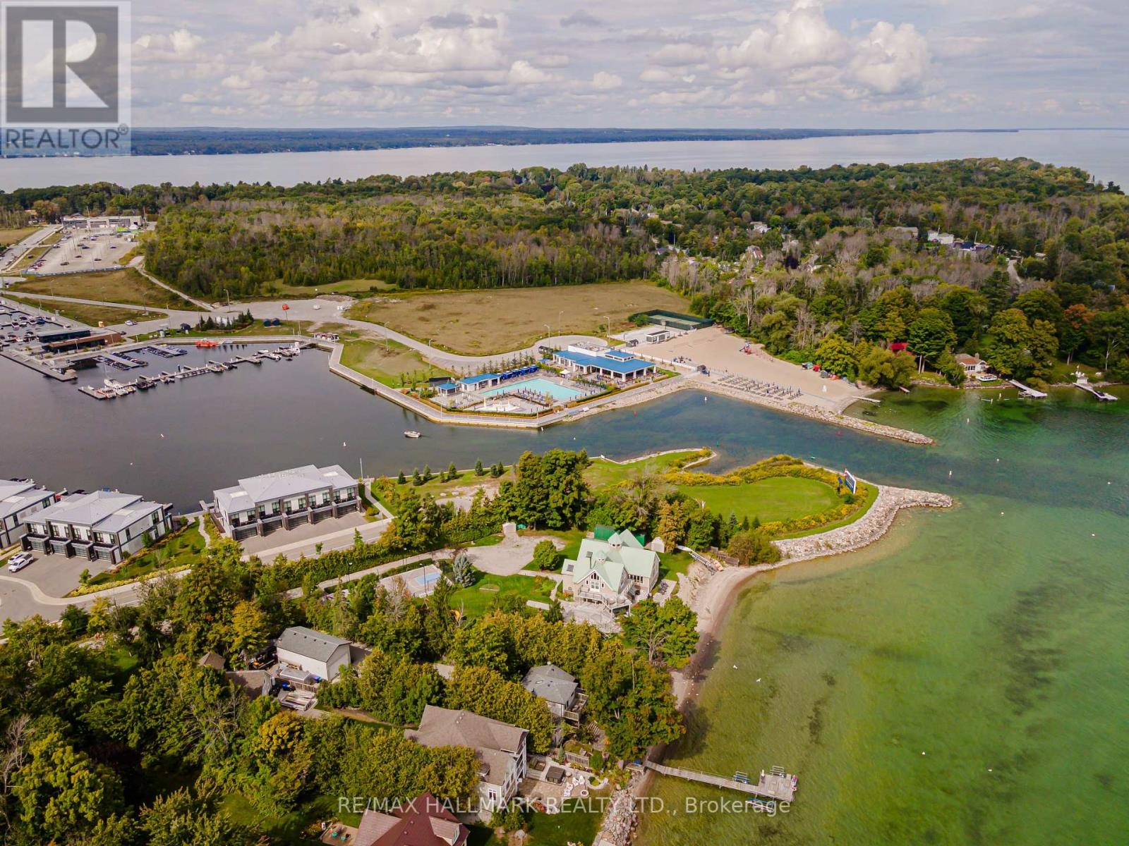 #436 -415 SEA RAY AVE
