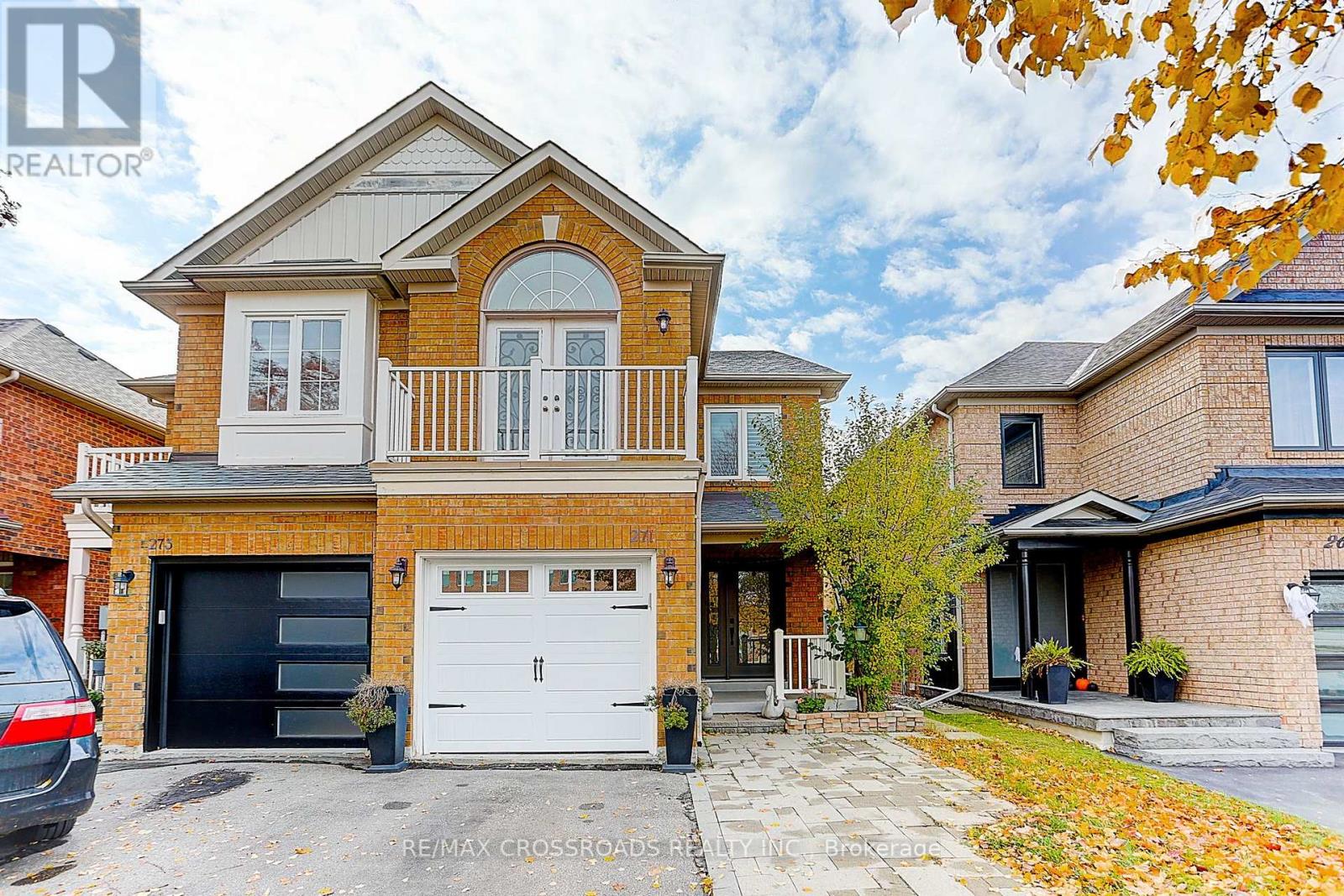 271 HOLLANDVIEW TR