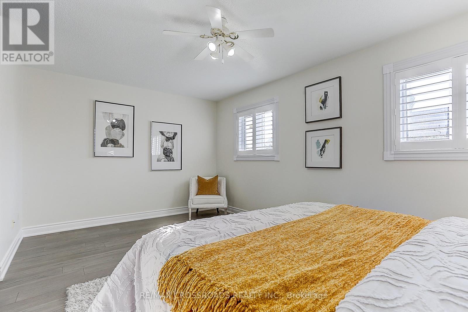 271 HOLLANDVIEW TR