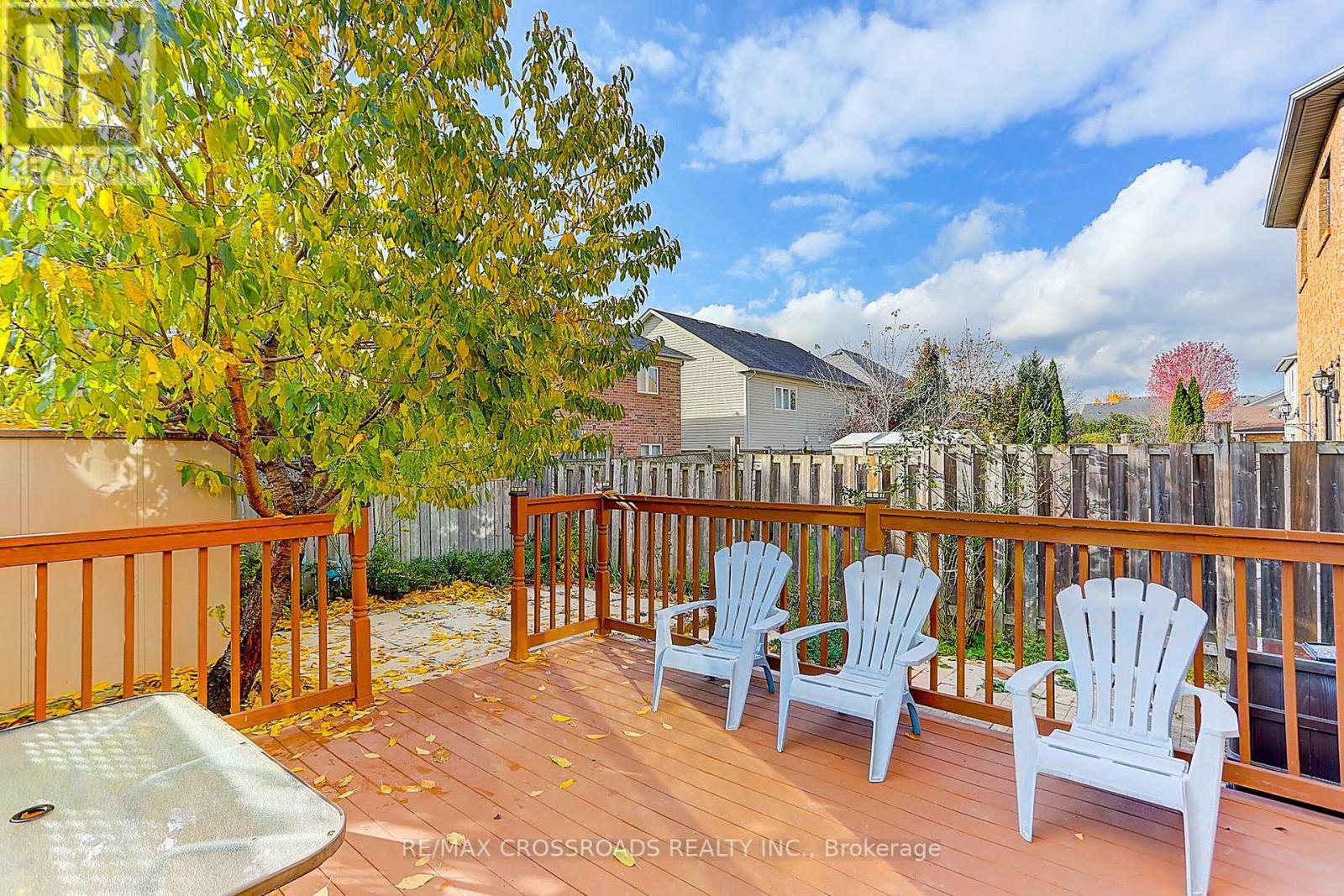271 HOLLANDVIEW TR
