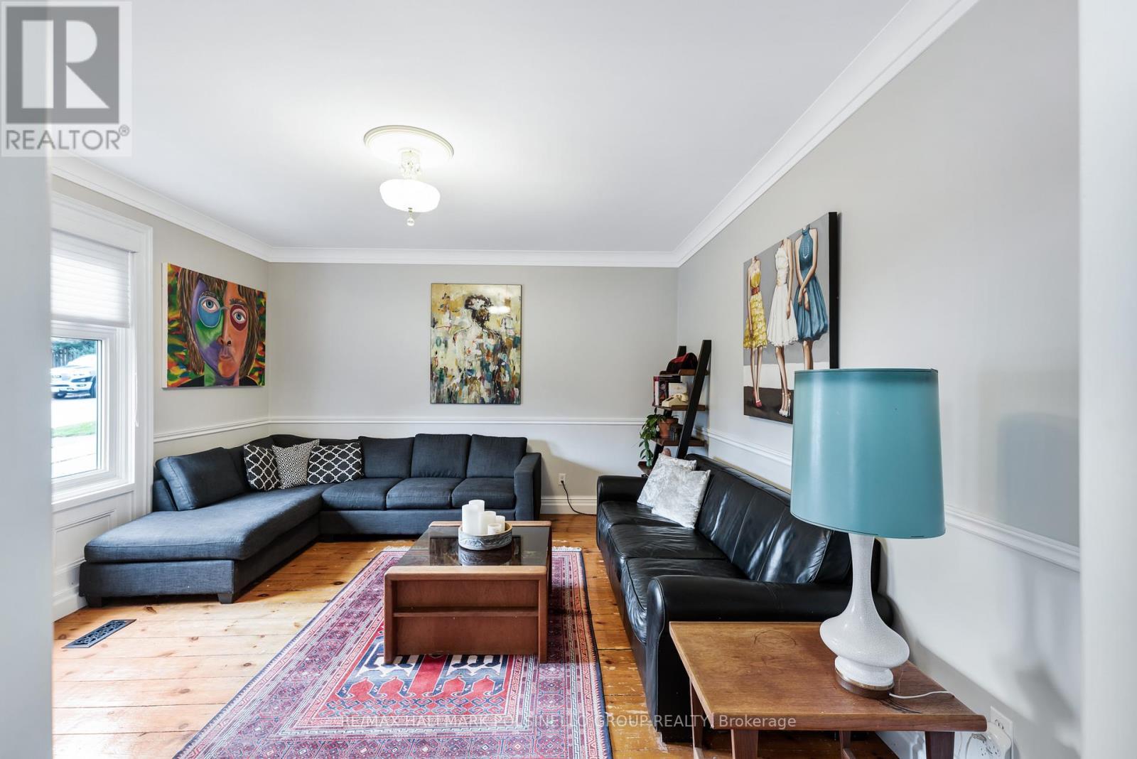 399 AMELIA ST