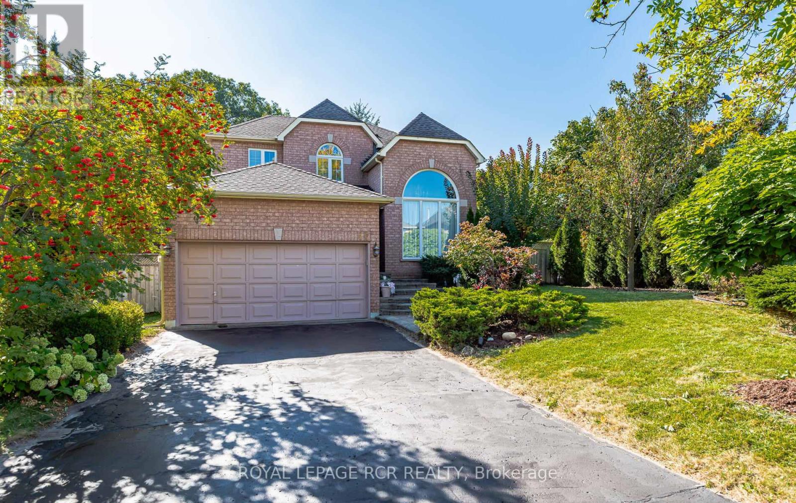 47 BUTTONWOOD TR