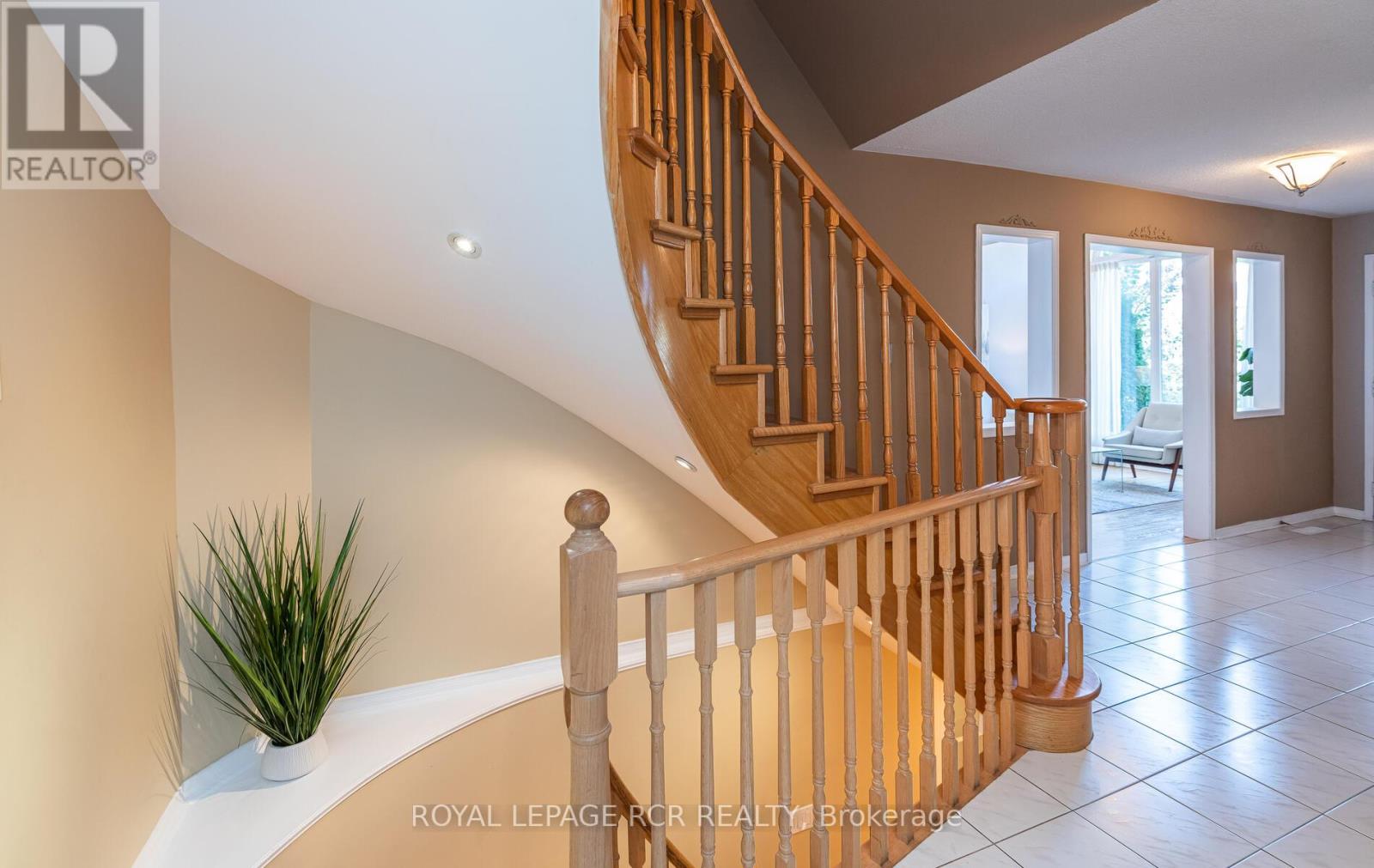47 BUTTONWOOD TR