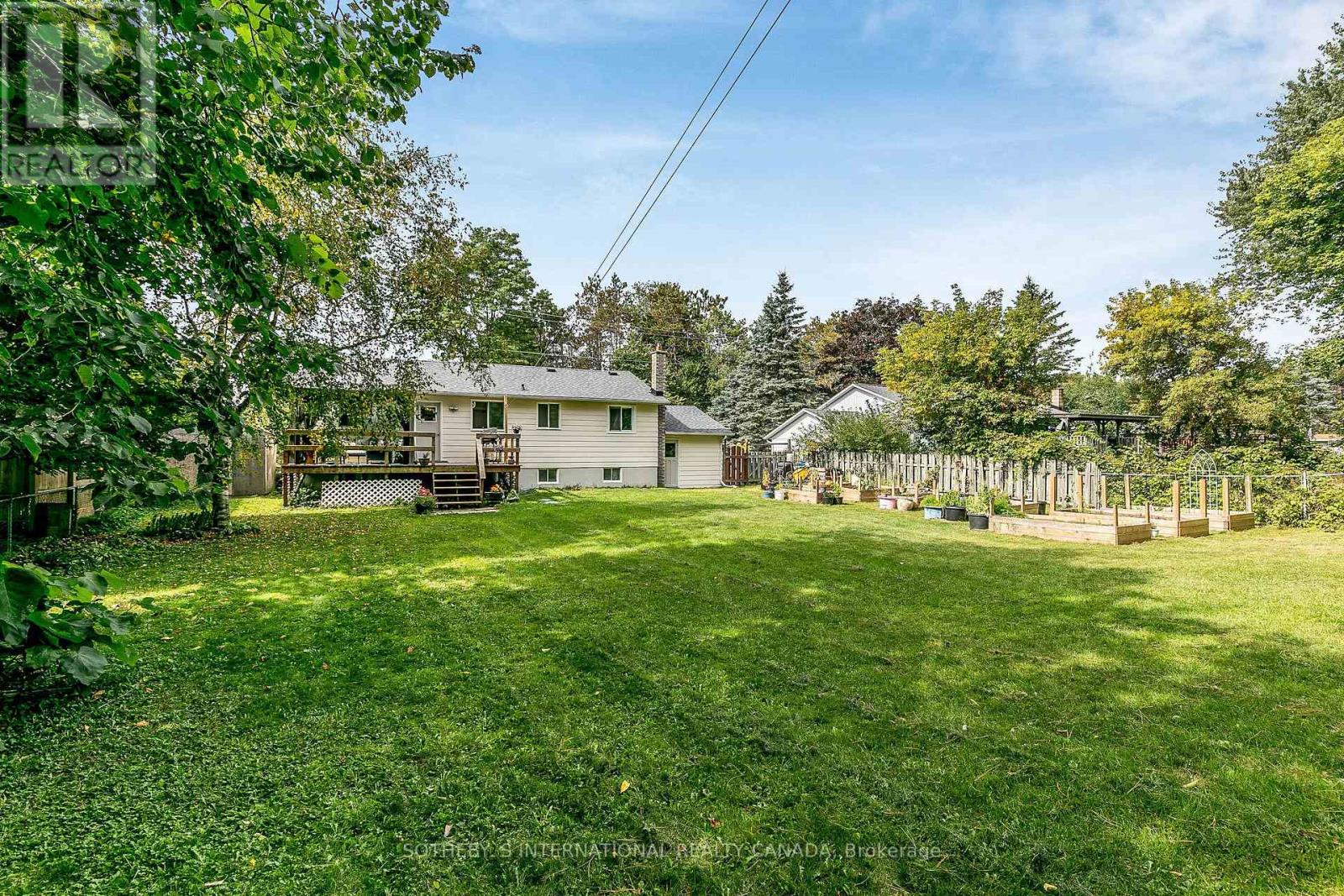 13 PINE PARK BLVD