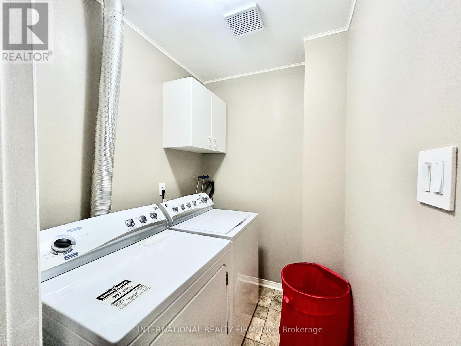 22 CYPRESS CRT
