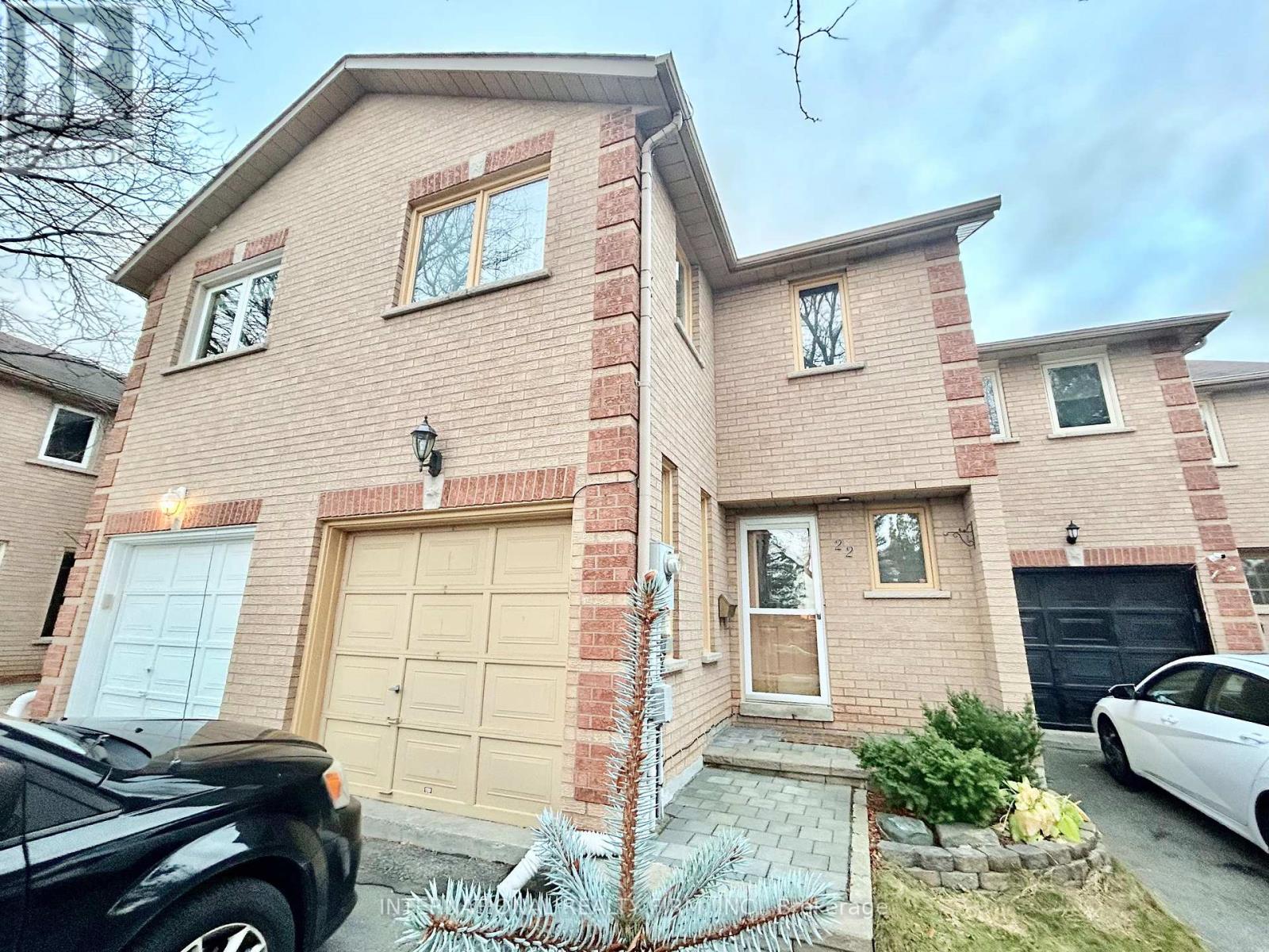 22 CYPRESS CRT