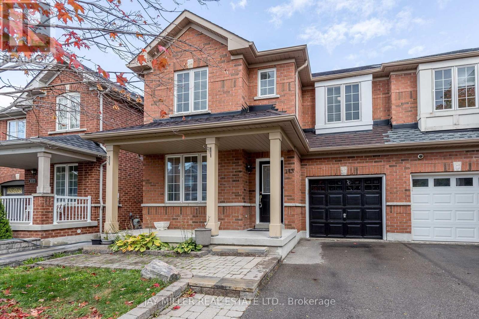 143 GAIL PARKS CRES