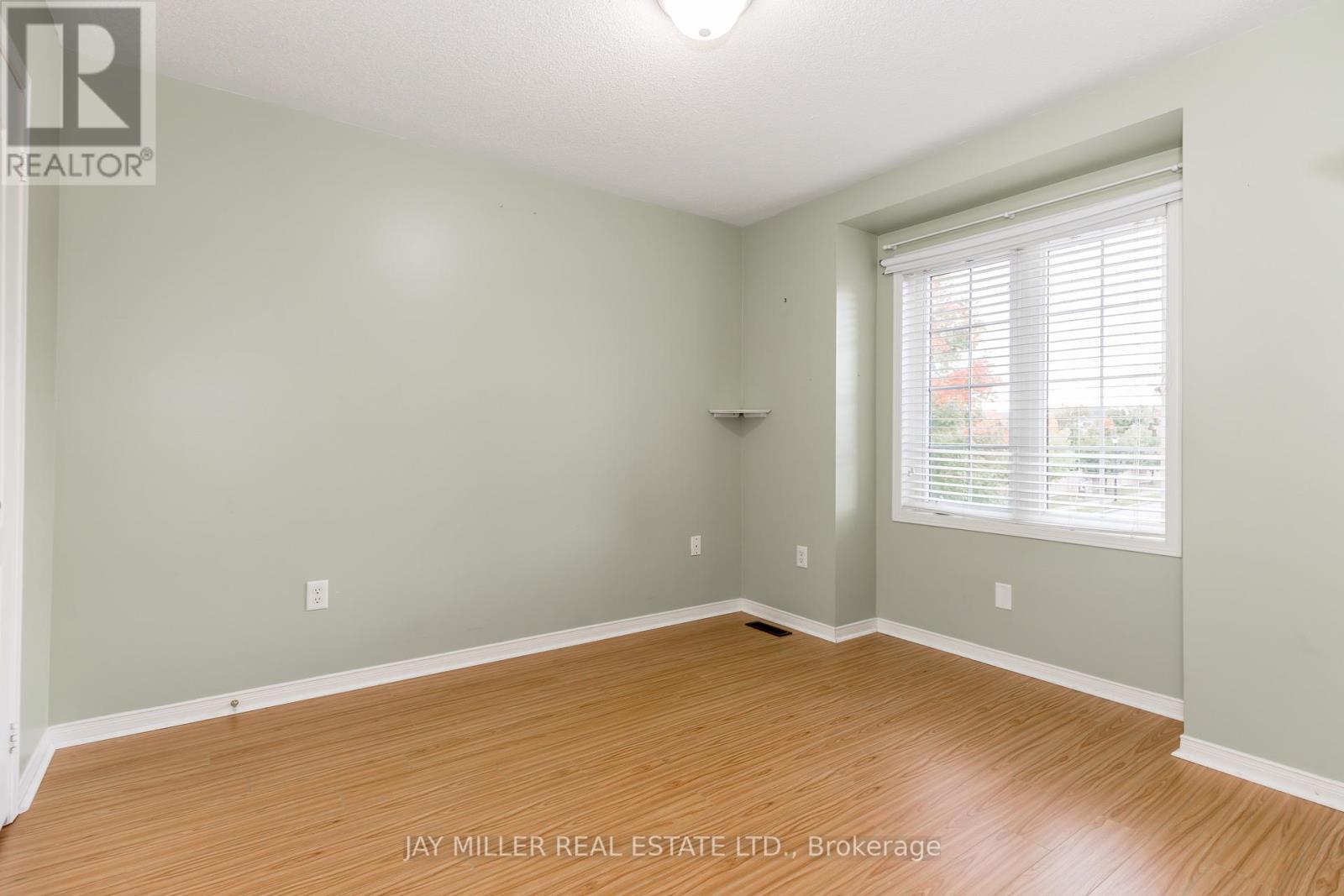 143 GAIL PARKS CRES