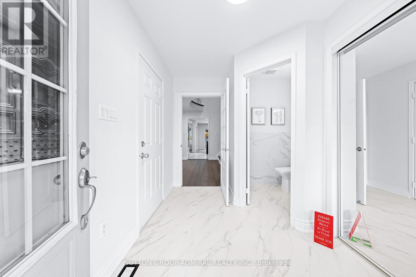 3 BRADFORD ST