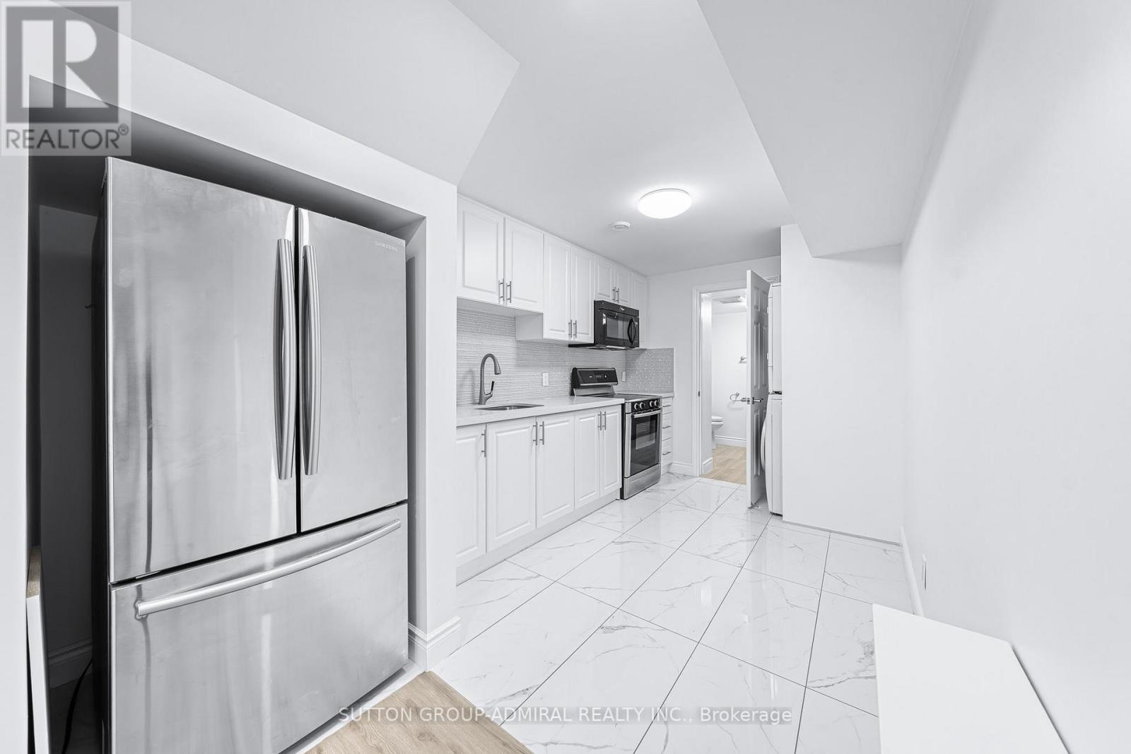 3 BRADFORD ST