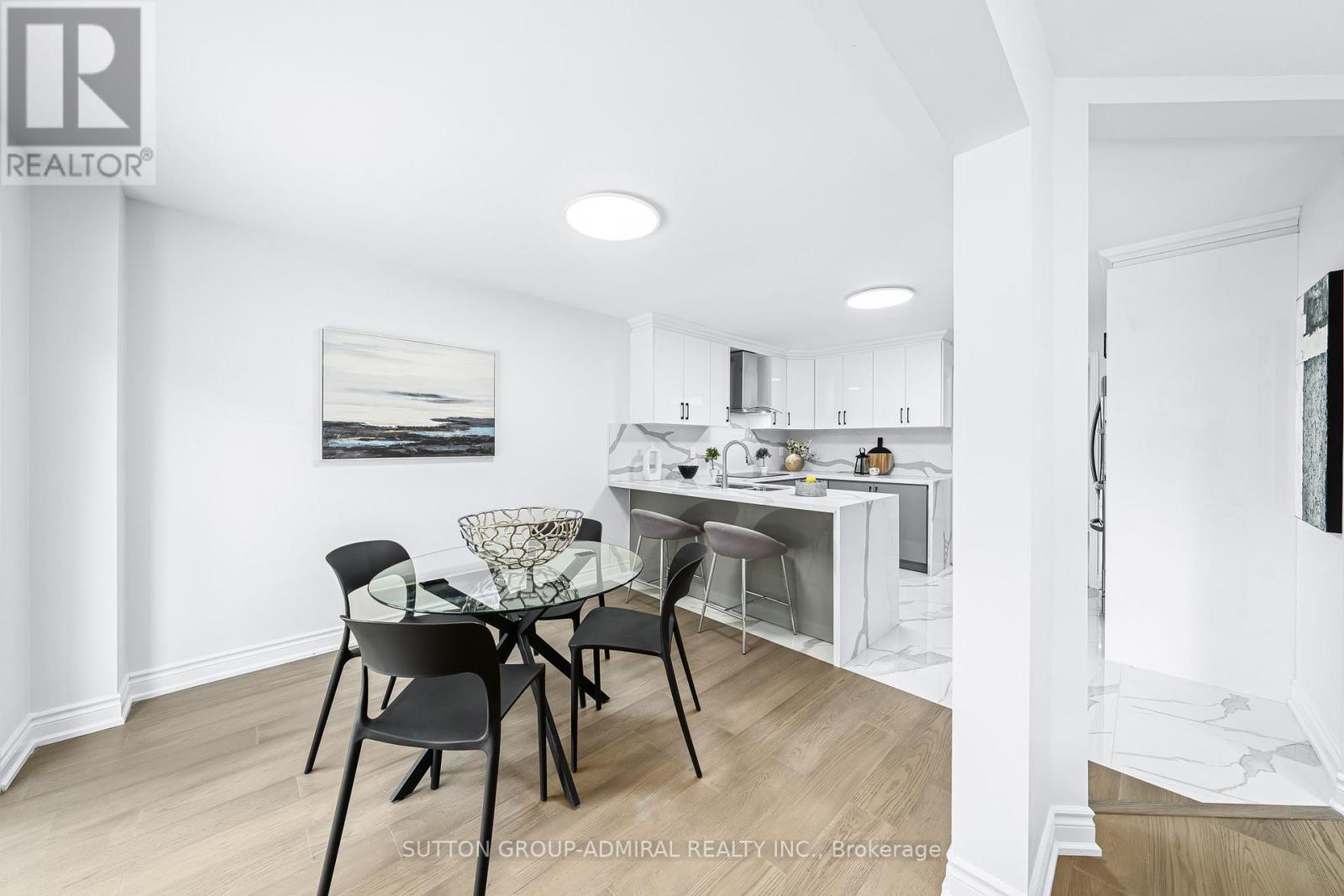 3 BRADFORD ST