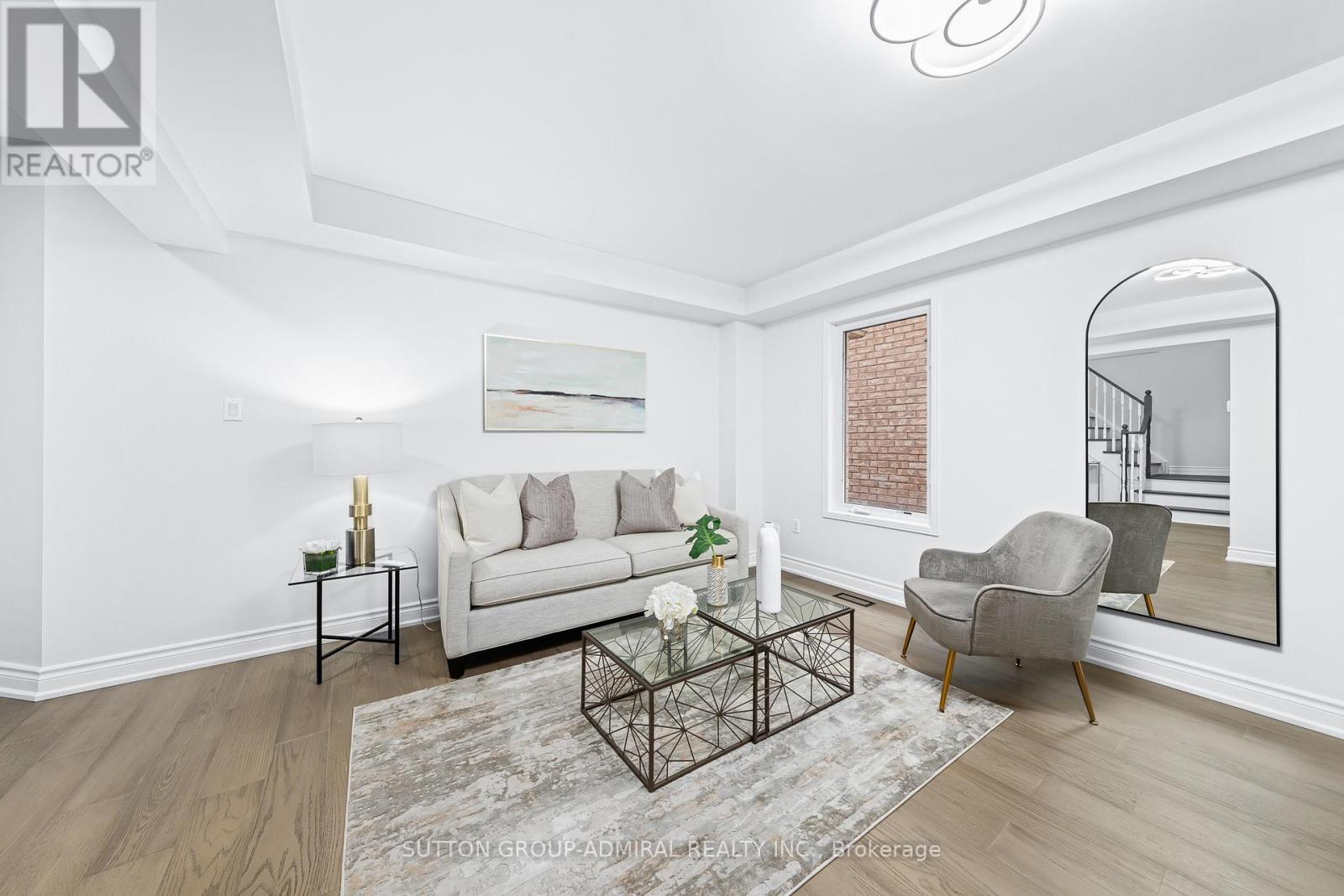 3 BRADFORD ST