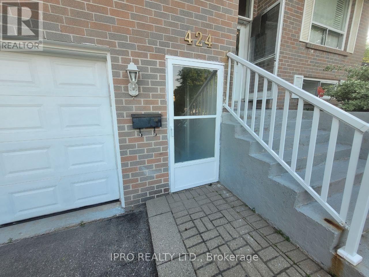 #LOWER -424 DIXON BLVD, #Lower