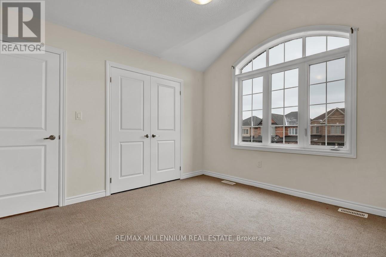 2268 GRAINGER LOOP