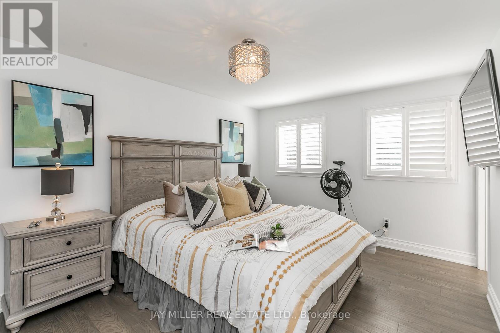 58 NISBET DR