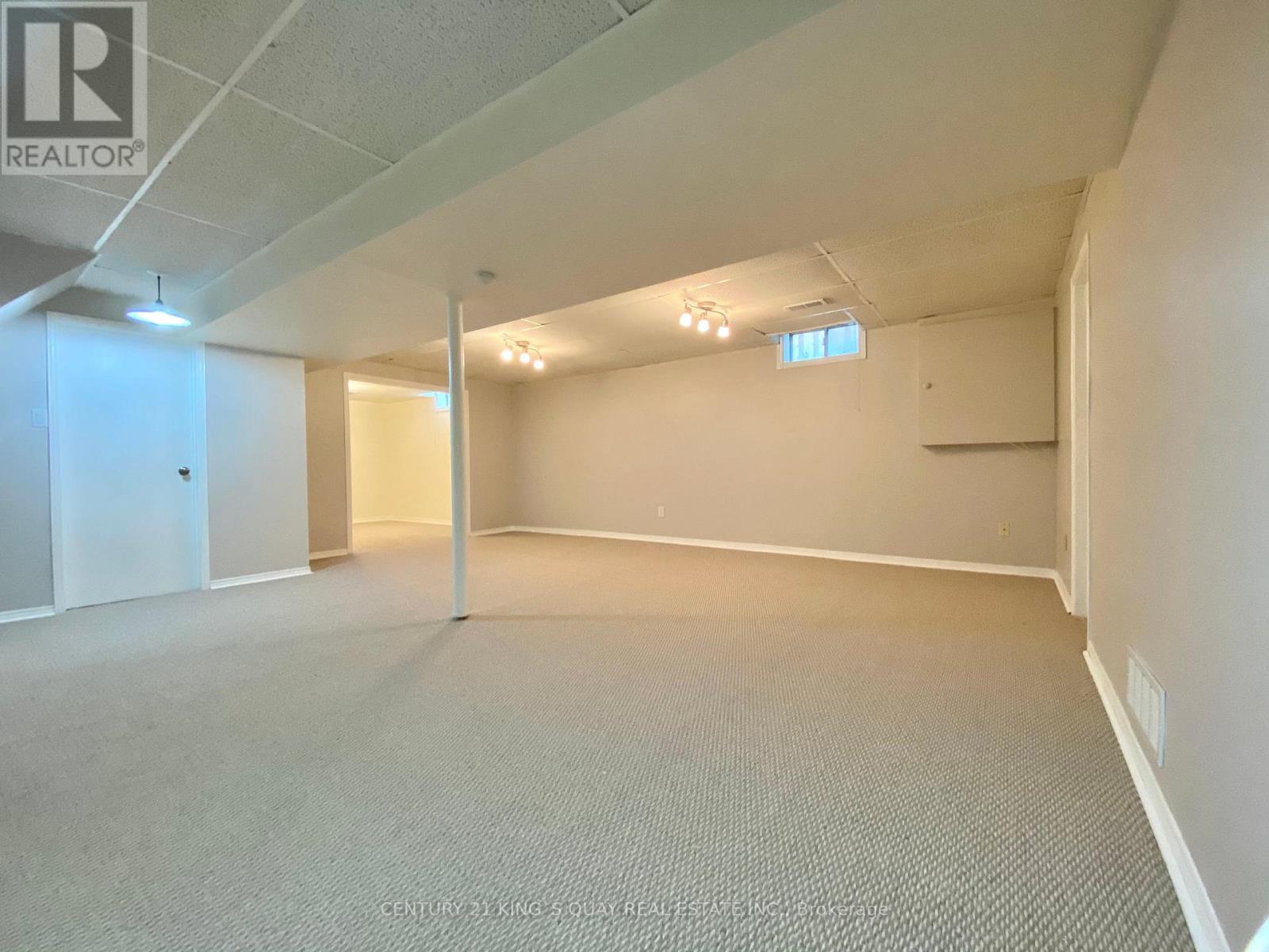 214 FORSYTH RD