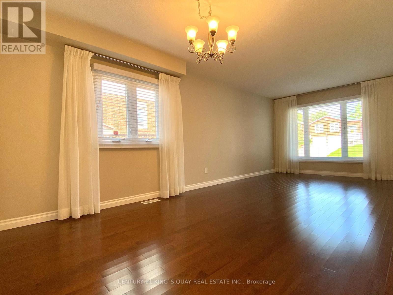 214 FORSYTH RD