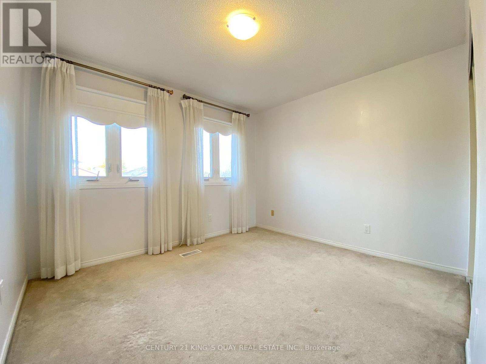 214 FORSYTH RD