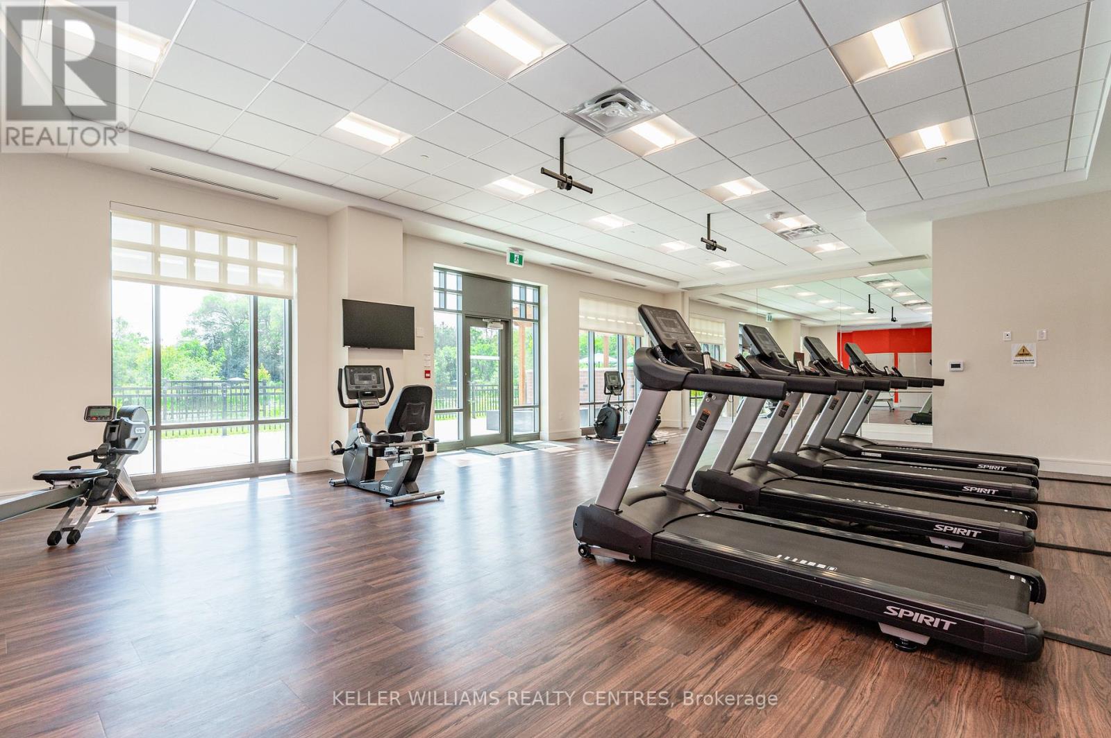 #213 -460 WILLIAM GRAHAM DR, #213