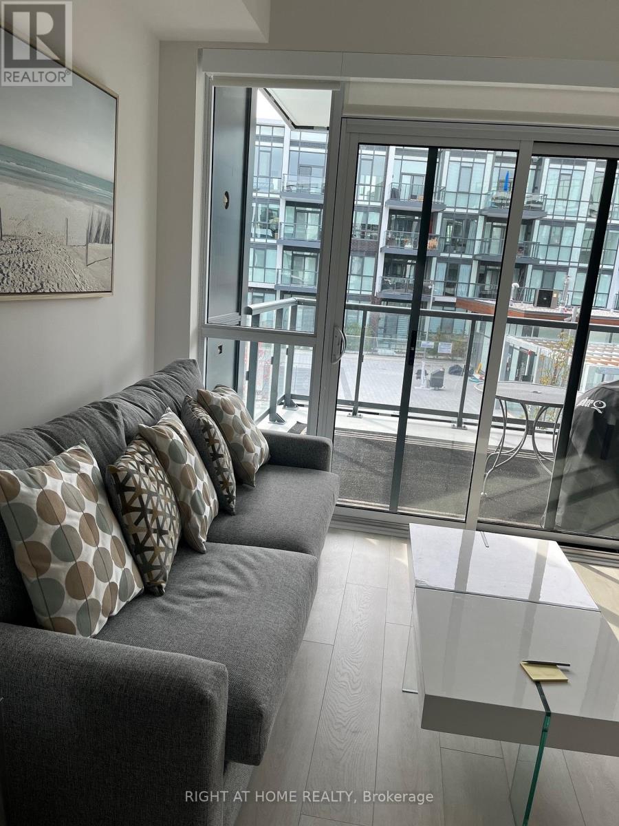 #224 -415 SEA RAY AVE, #224
