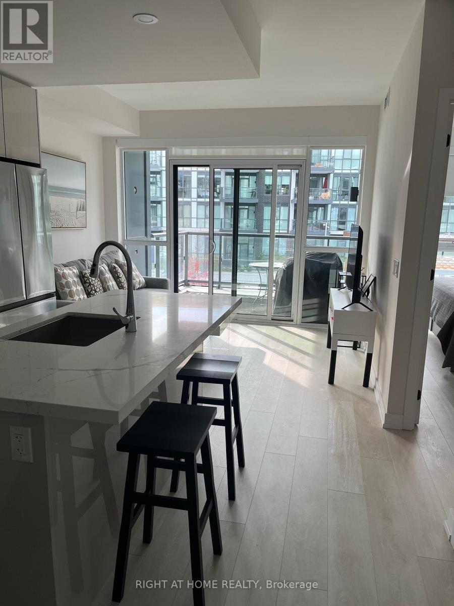 #224 -415 SEA RAY AVE, #224
