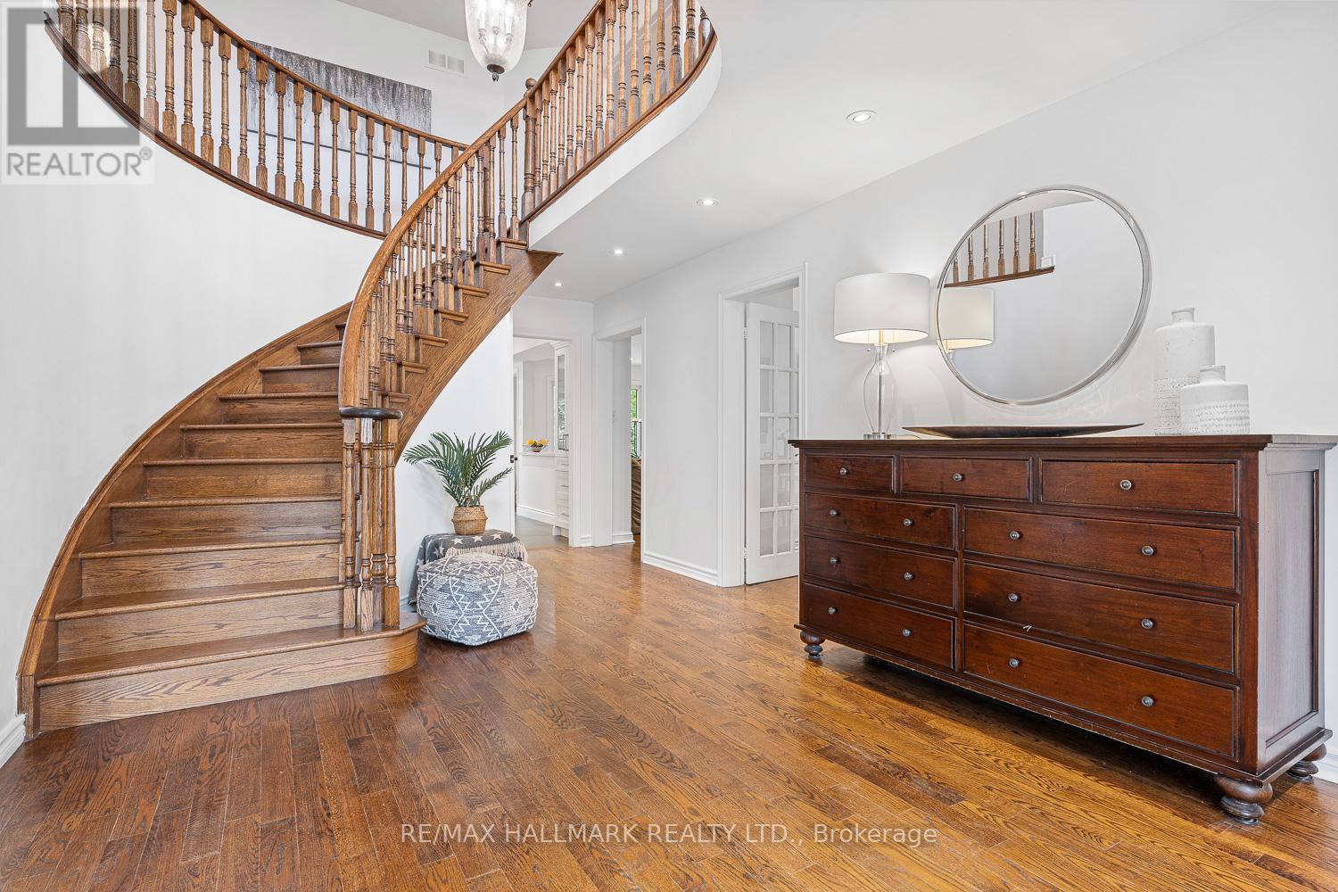 94 CORNER RIDGE RD