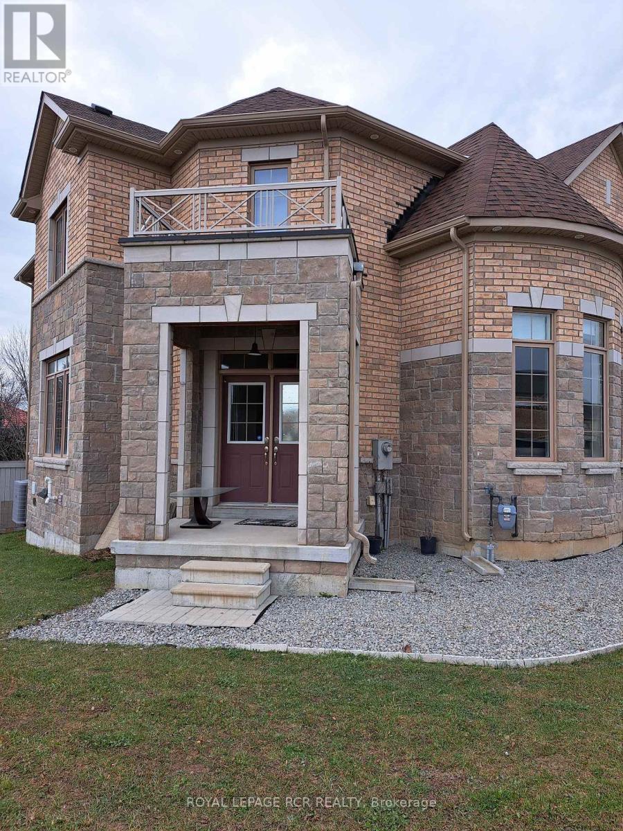 7 BARROW AVE