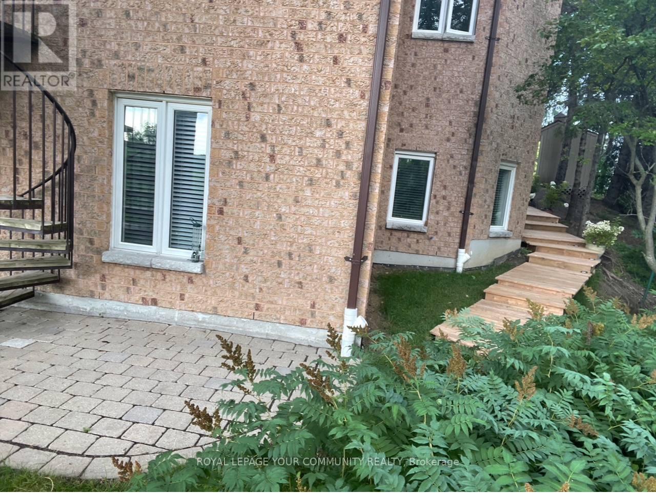 #LOWER -752 MADELINE HTS, #Lower