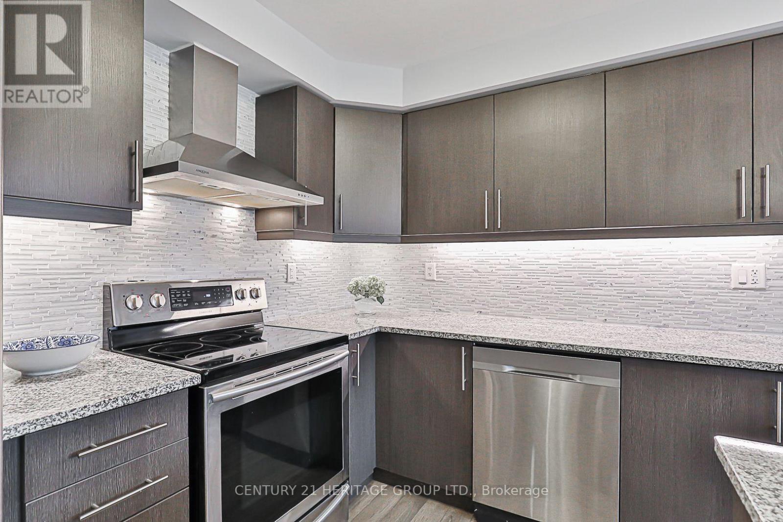 76 PAYNE CRES