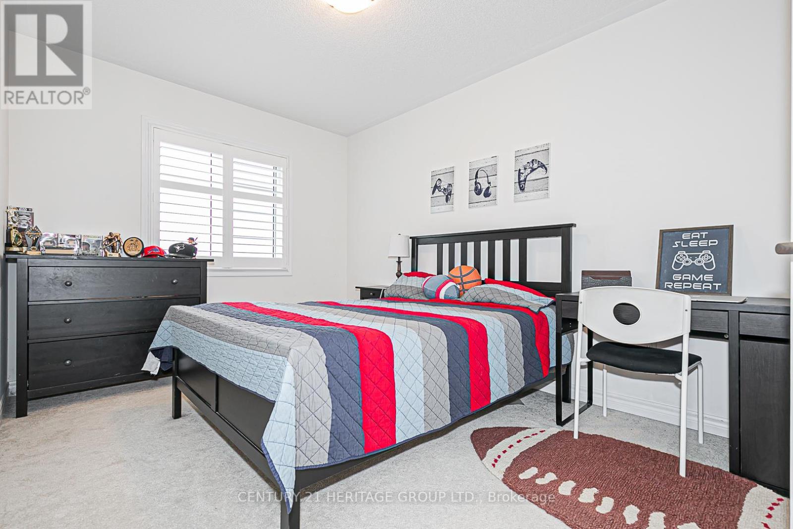 76 PAYNE CRES