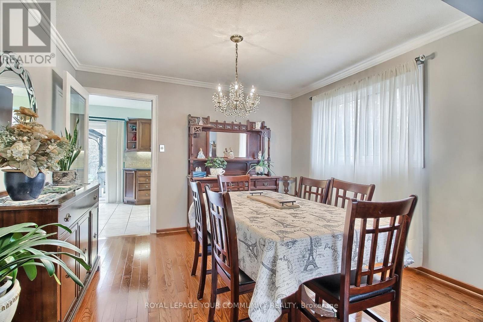 28 PATRICIAN CRT