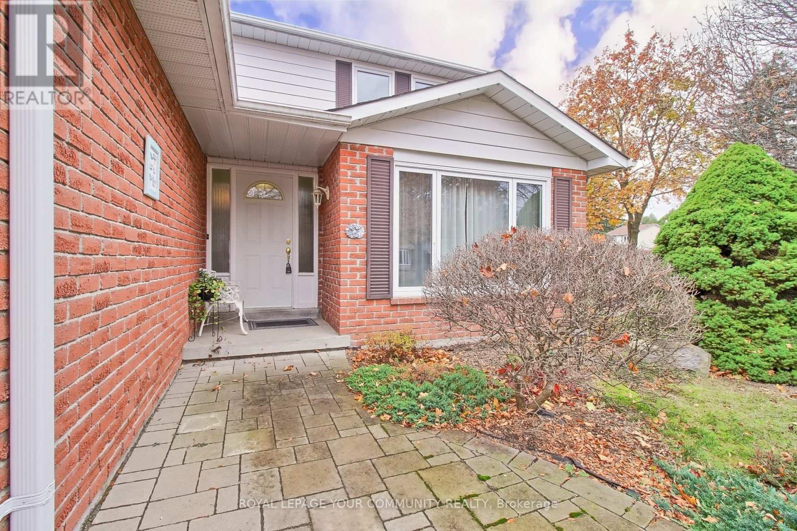 28 PATRICIAN CRT