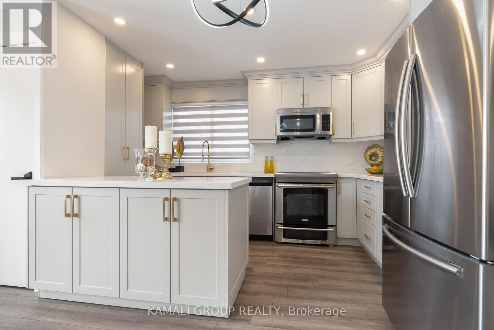 #MAIN -139 MAURICE CRT
