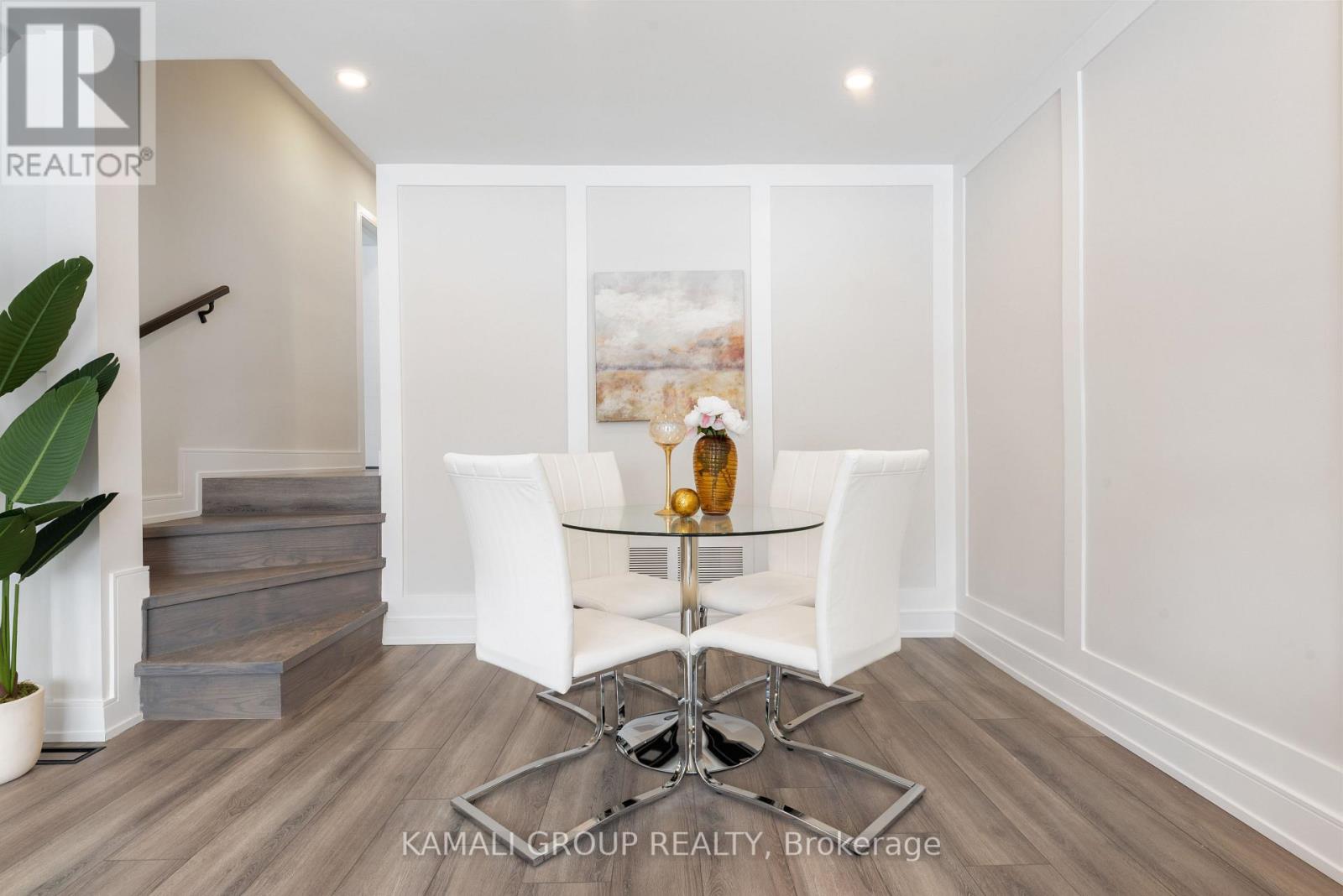 #MAIN -139 MAURICE CRT