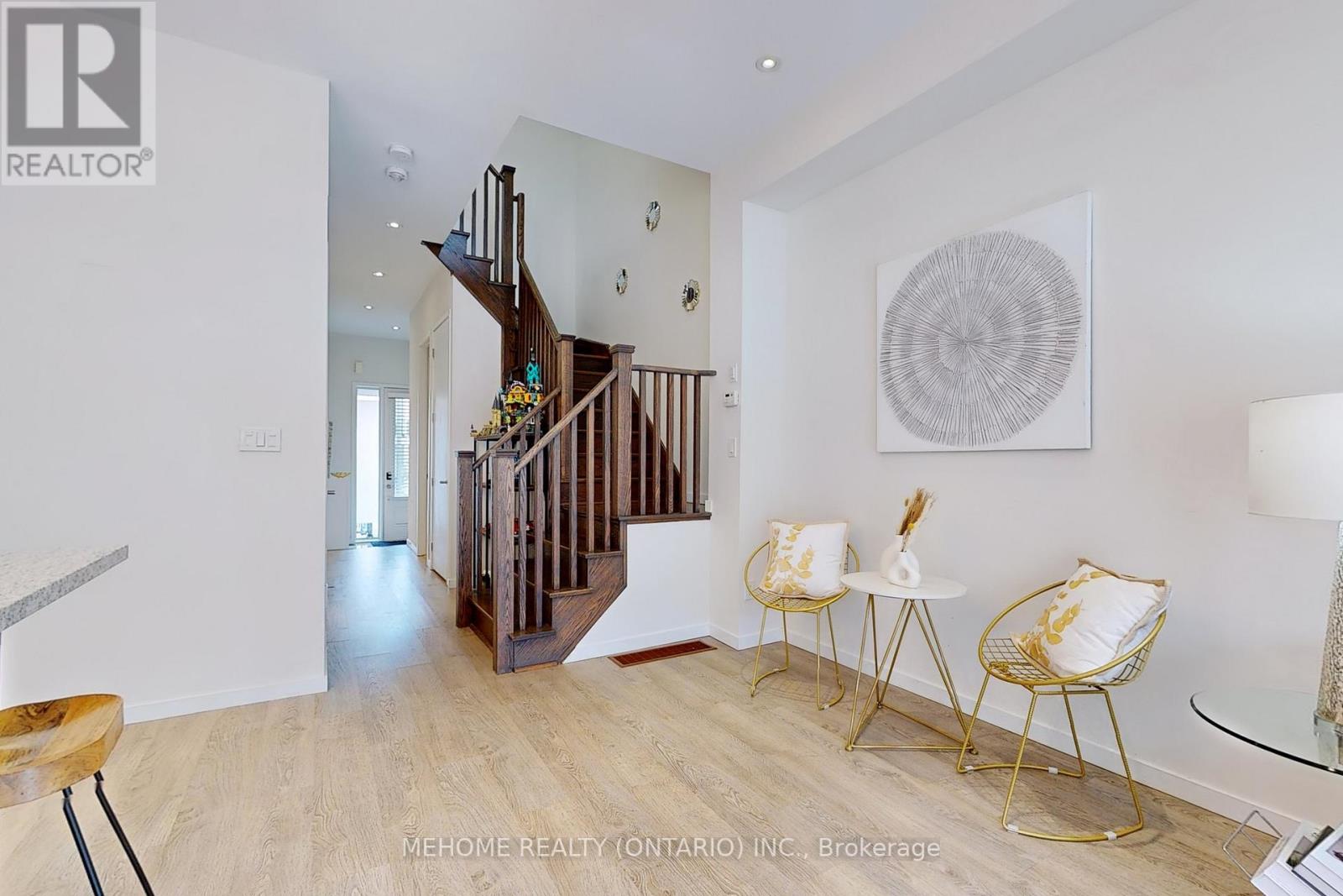 181 ELYSE CRT