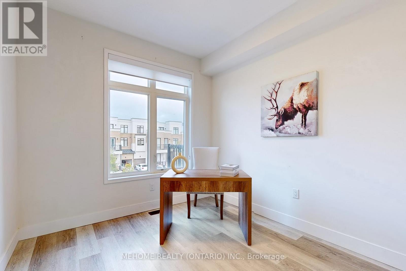 181 ELYSE CRT