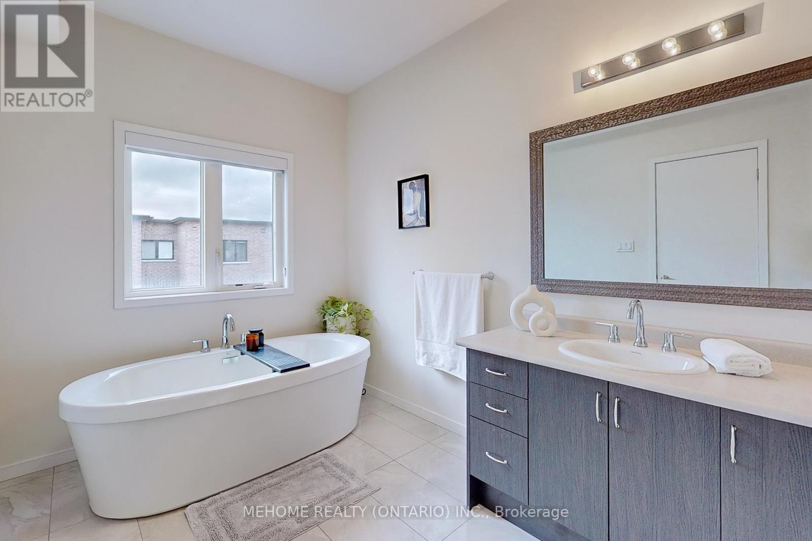 181 ELYSE CRT