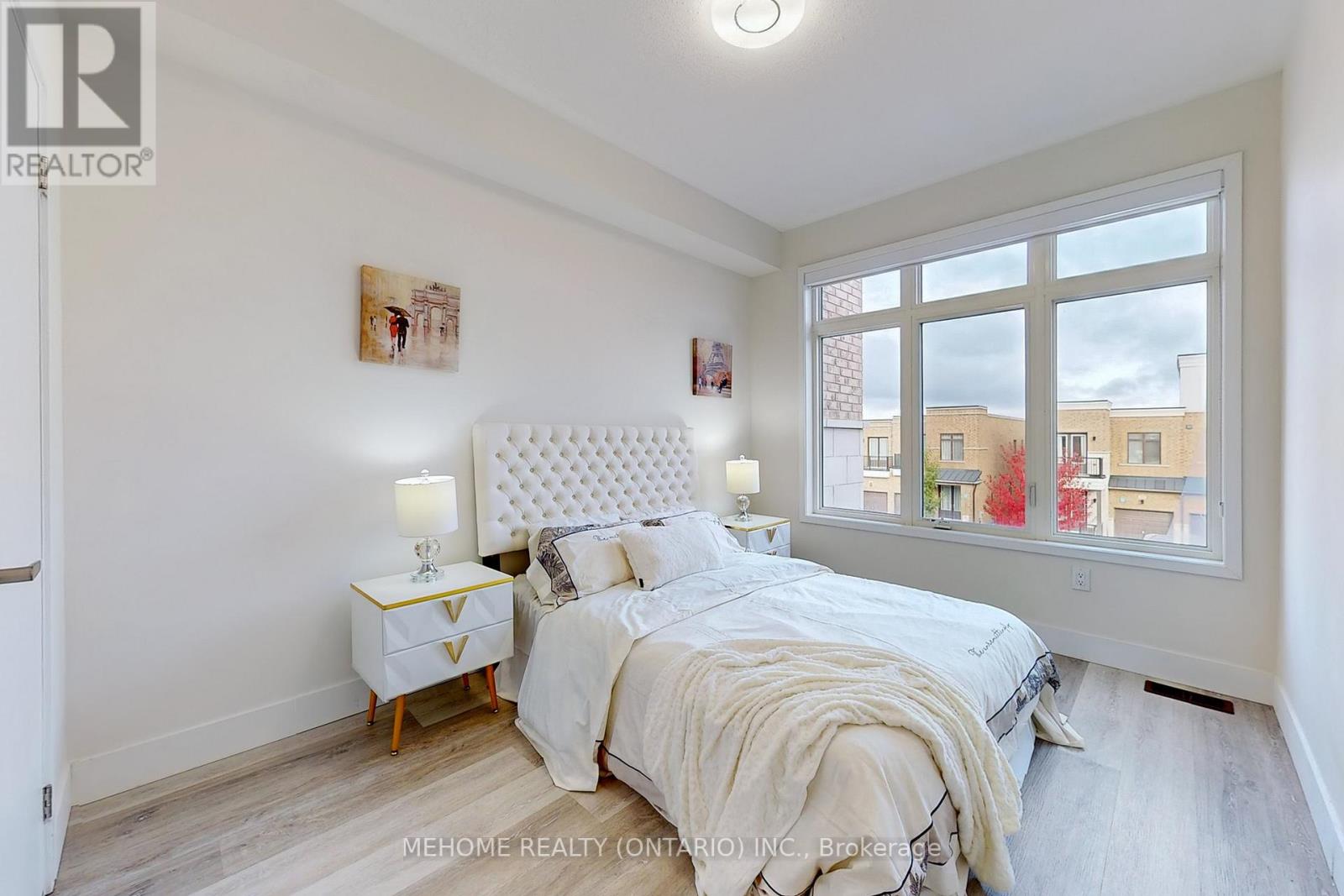 181 ELYSE CRT