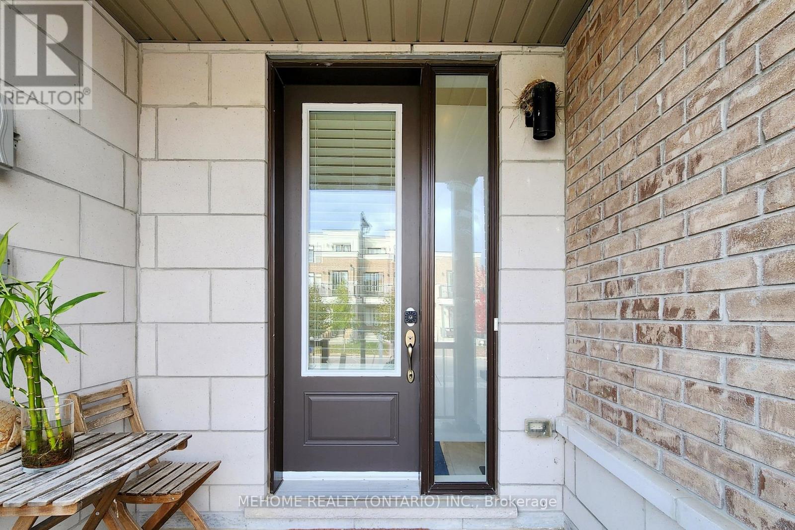 181 ELYSE CRT