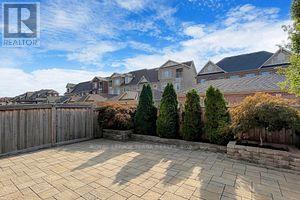 172 PELEE AVE