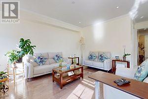 172 PELEE AVE