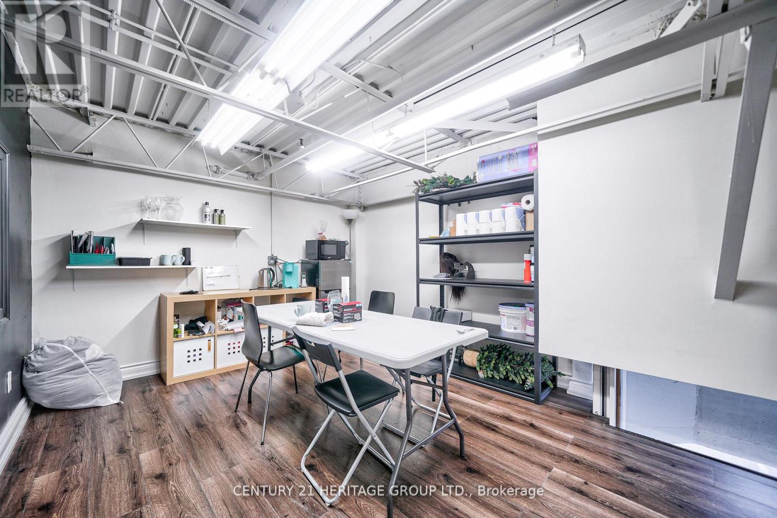 #48 -17817 LESLIE ST, #48