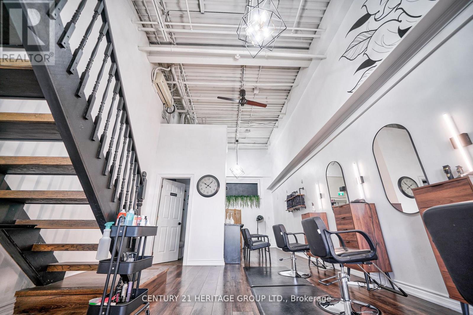 #48 -17817 LESLIE ST, #48