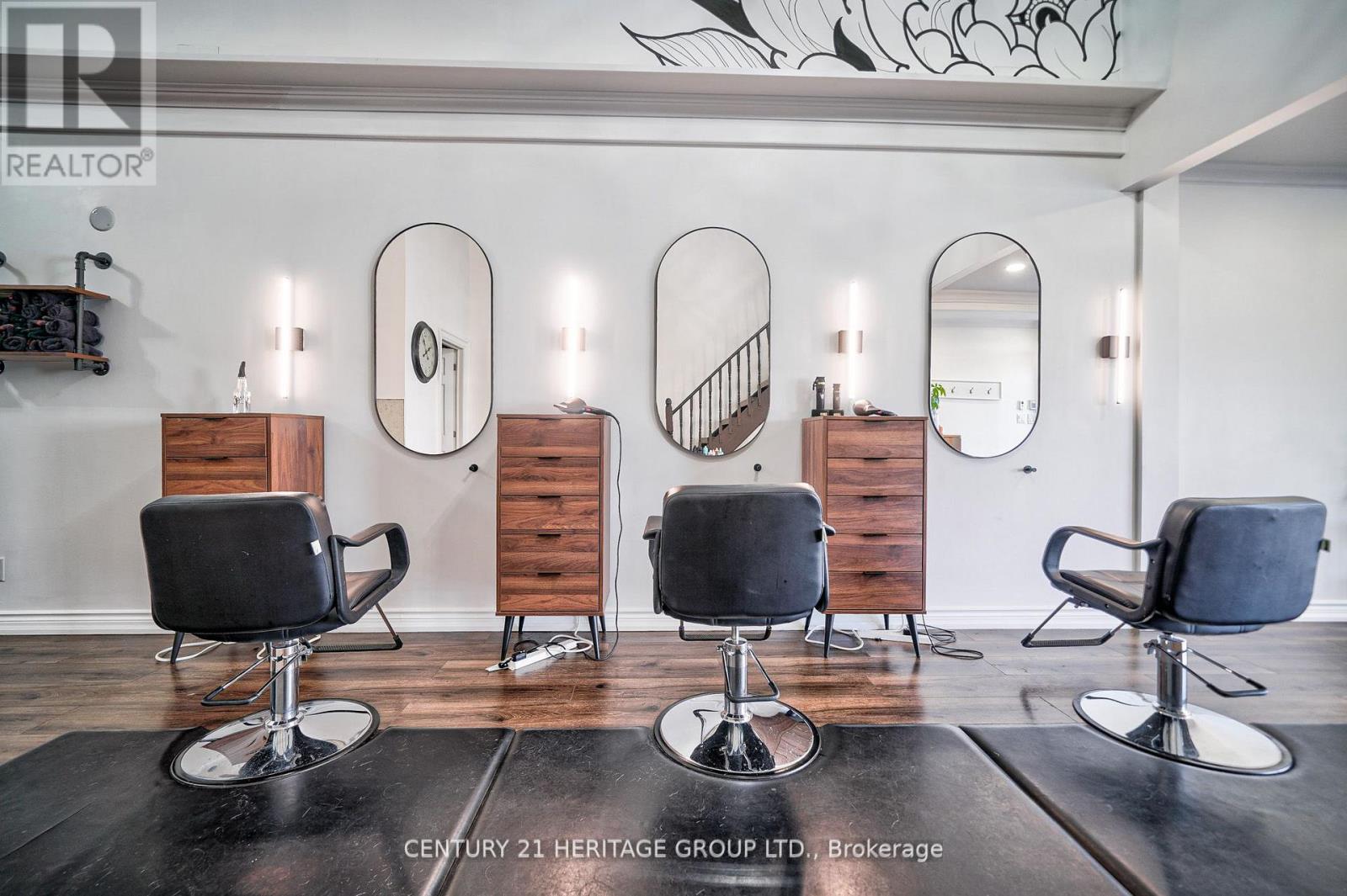 #48 -17817 LESLIE ST, #48