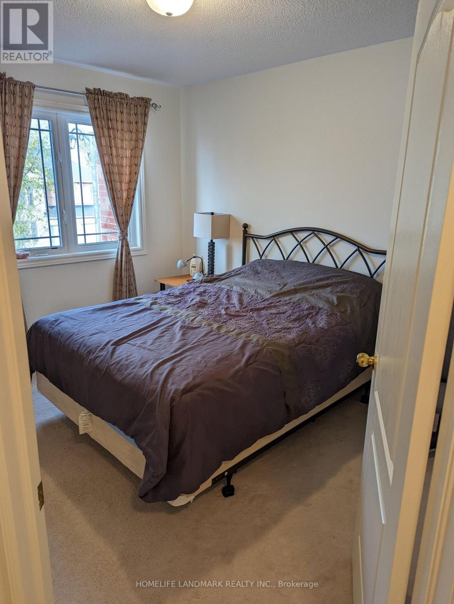 200 IVY JAY CRES N