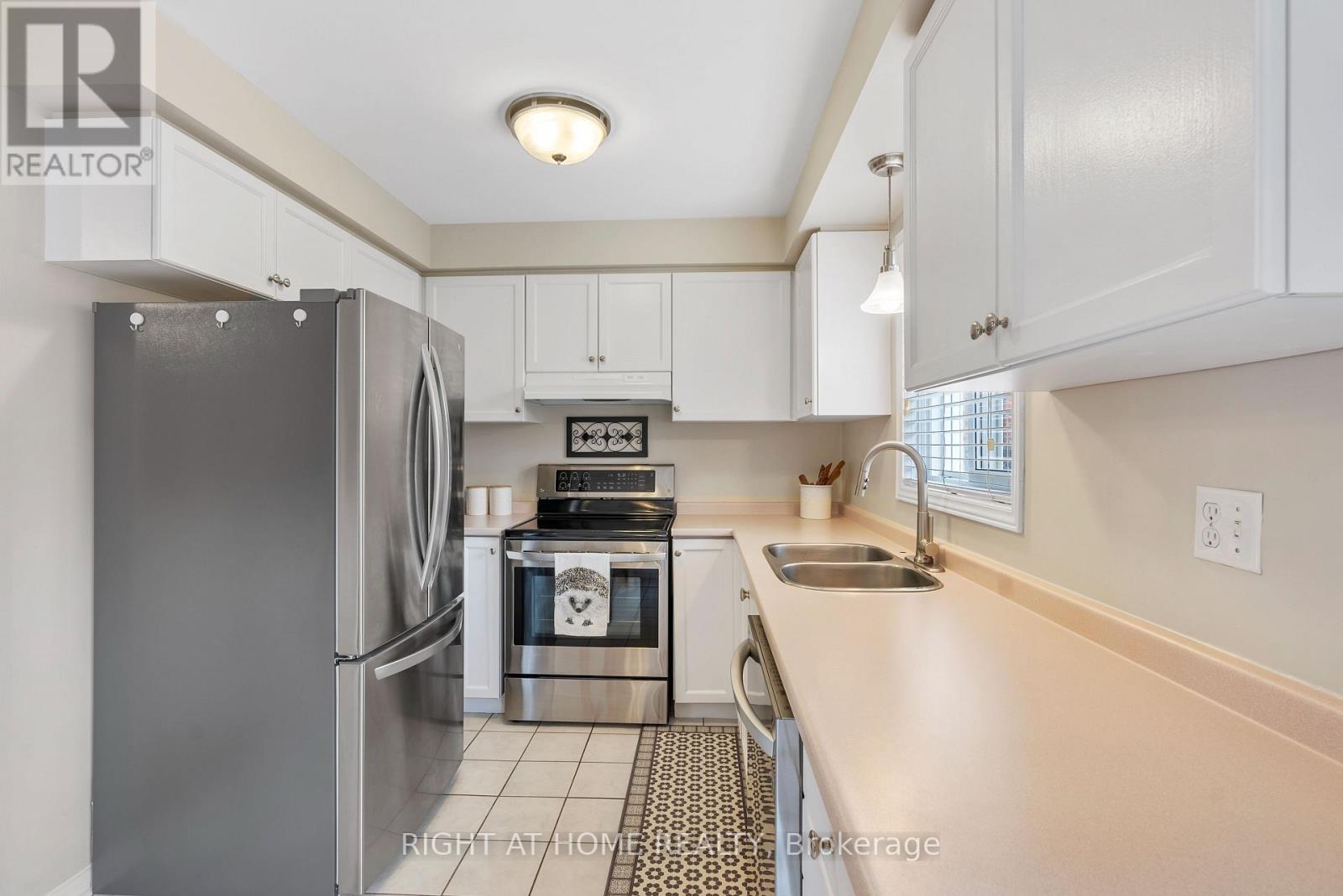 74 PRIMEAU DR
