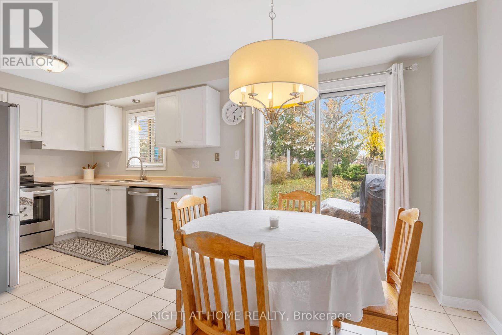 74 PRIMEAU DR