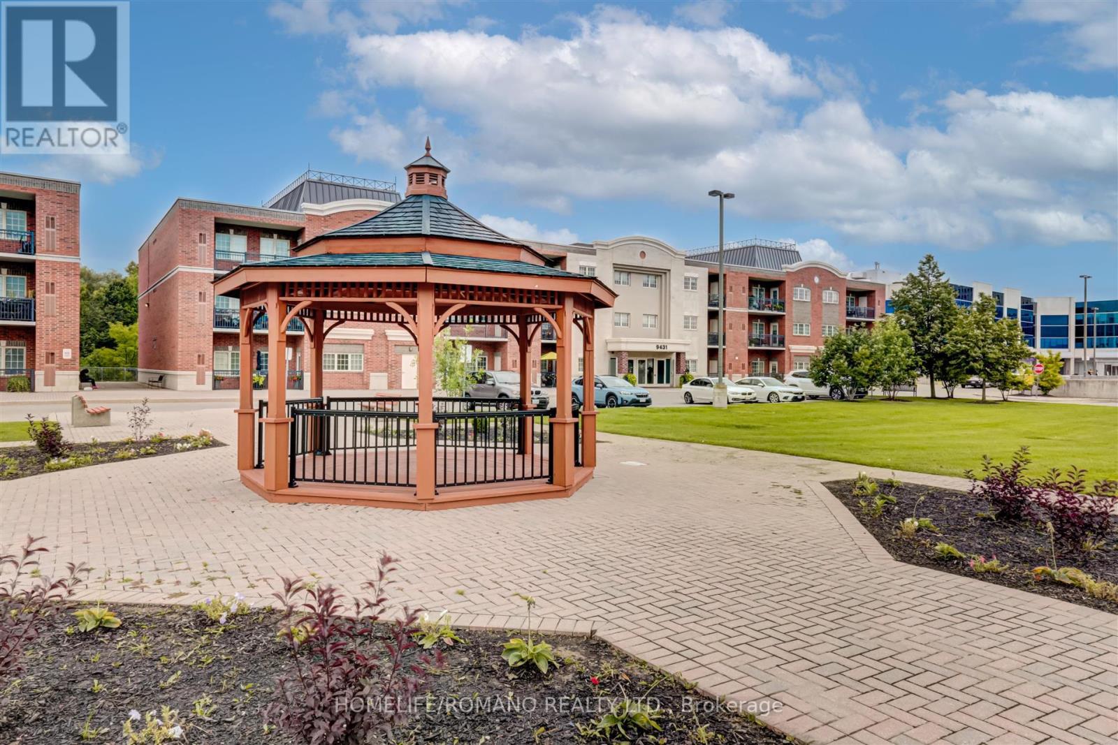 #107 -9431 JANE ST